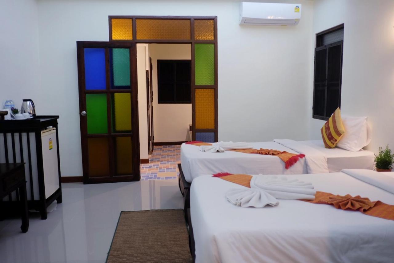 Rainforest Huahin Village Hotel Екстер'єр фото