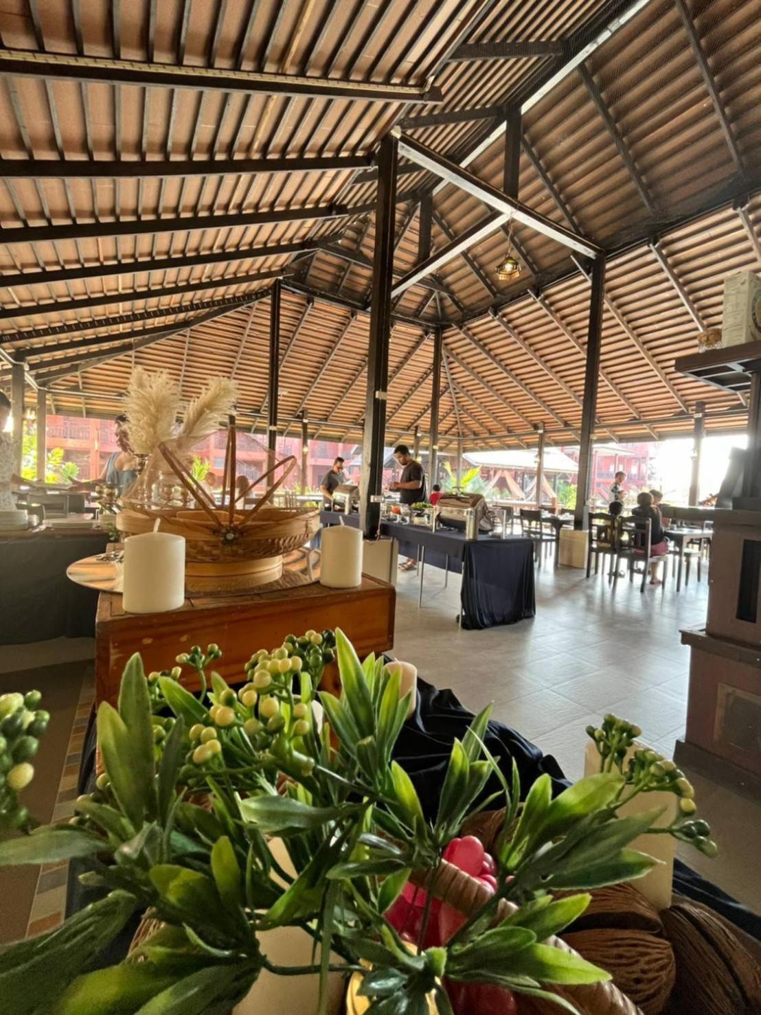 Rainforest Huahin Village Hotel Екстер'єр фото